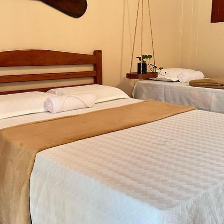 Abraco Verde Complexo Turistico Президенти-Фигейреду Экстерьер фото